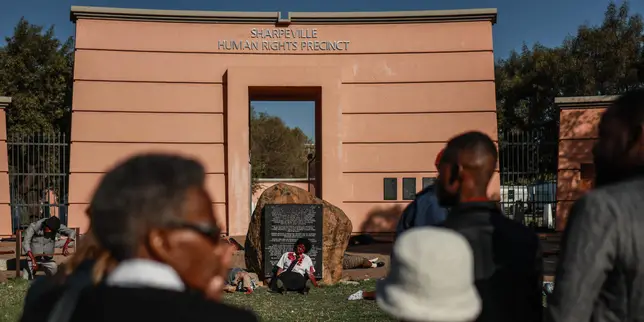« Je voulais que ma douleur soit connue » : en Afrique du Sud, les victimes des crimes de l’apartheid se battent pour rouvrir les dossiers